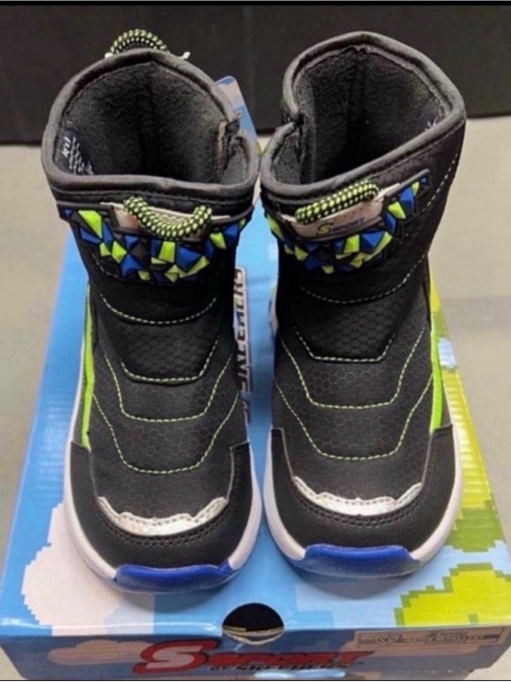 Kids Black and Lime Winter Boots Size 9
